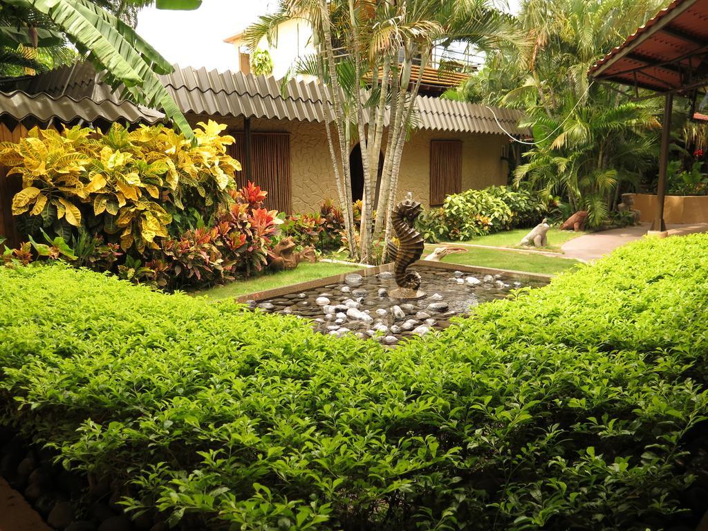 Hotel Coco Palms Playas del Coco Exterior photo